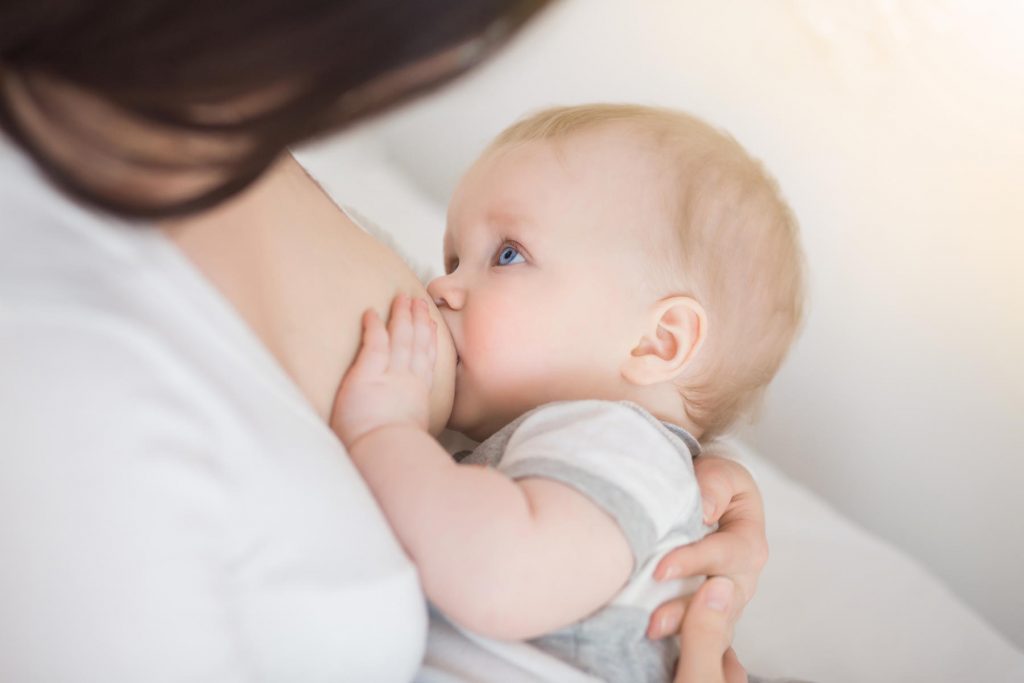 breastfeeding is bubs healthy diet